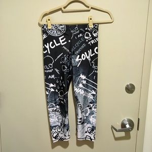 💛SOULCYCLE tribe cropped leggings💛